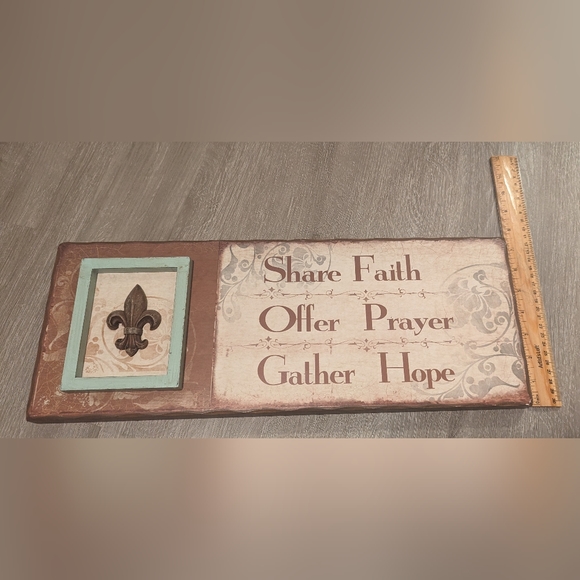 Fleur de lis Wall art - Picture 1 of 3